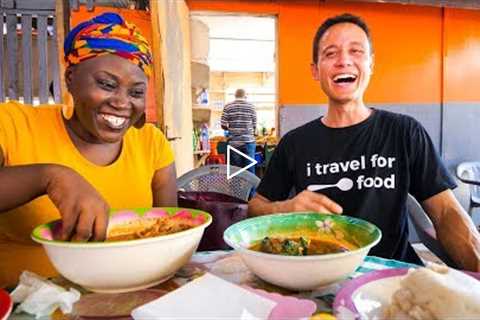 Street Food in Ghana - GIANT CHOP-BAR LUNCH and West African Food Tour in Accra!