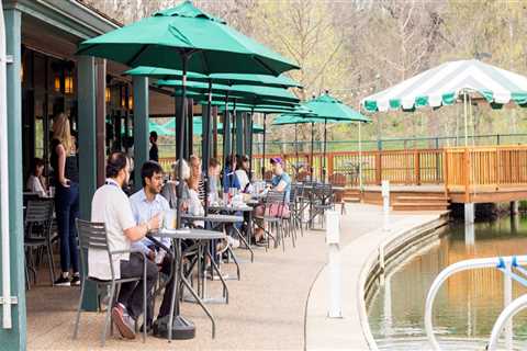 Outdoor Dining in St. Louis, Missouri: Enjoy the Fresh Air