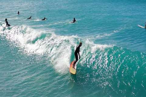 Surfing in Northwest Florida: The Best Beaches for Learning and Experiencing the Thrill