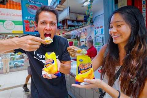 First Time in Costa Rica!! 🇨🇷 COSTA RICAN STREET FOOD Tour in San Jose!!