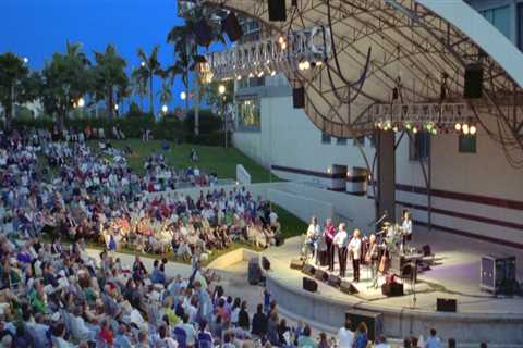 The Outdoor Theatre Scene in Palm Beach County, FL