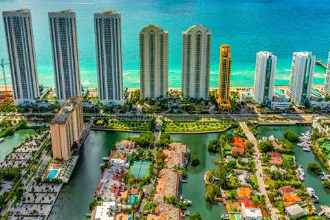 Exploring the Vibrant Hospitality Scene in Fort Lauderdale, FL