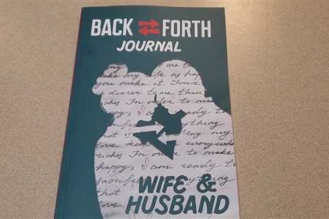 GOOD QUESTIONS? Back and forth journal for Husband and Wife Review Unboxing by Ink Flame Publication