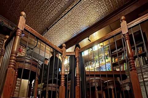 Uncovering the Hidden Treasures: Speakeasy-Style Bars in Western Washington